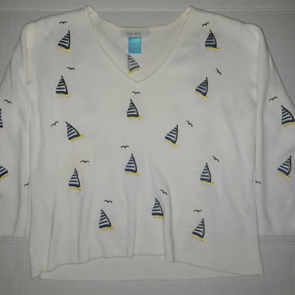RITA WRECK  SAILBOATS AND SEA GULL  V NECK TOP - Picture 3 of 10